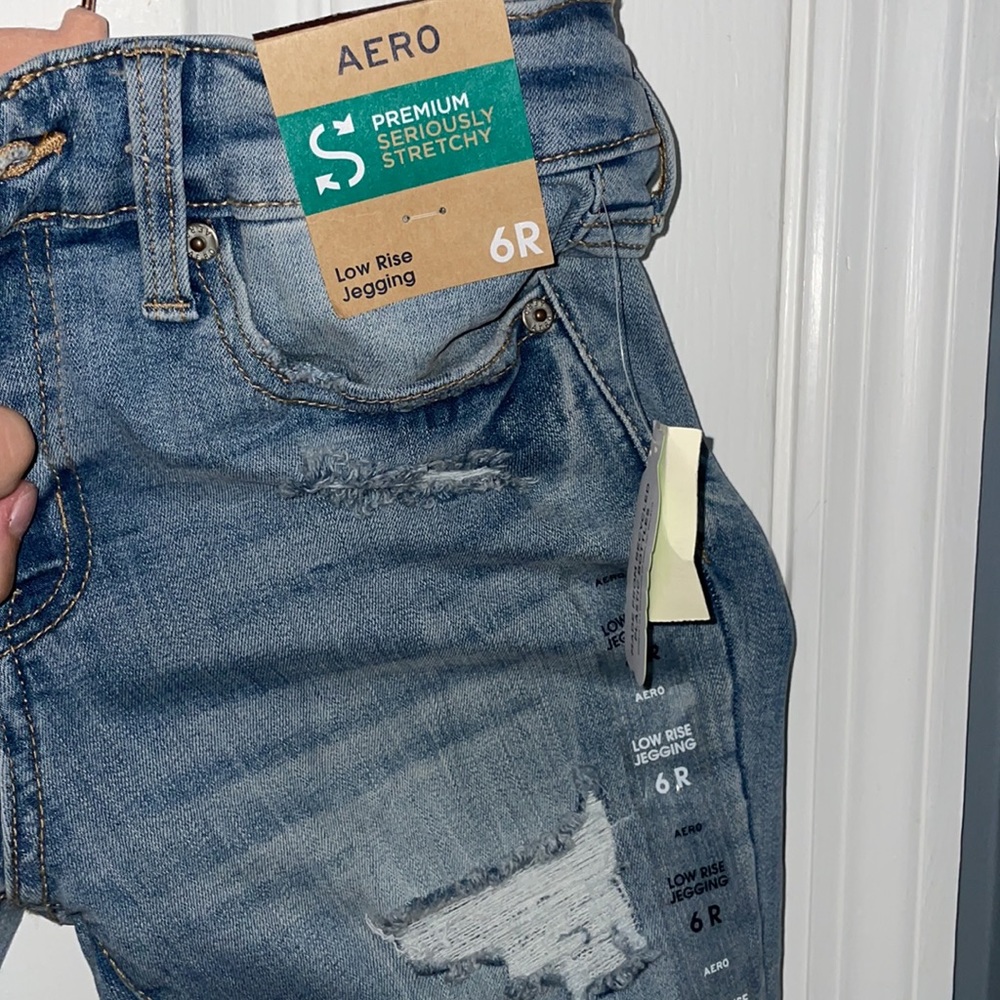 Low Rise Ripped Jeans - Picture 2 of 4
